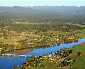 Moruya Kayaking Trail - Sydneys Hotel 0