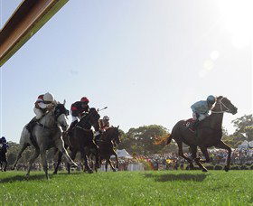 Moruya Racecourse - Sydneys Hotel 1