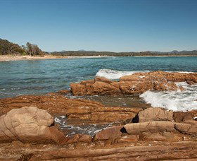 Shelly Beach Picnic Area - Moruya Heads - Sydneys Hotel 0