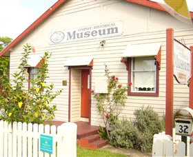 Tinonee Self-Guided Heritage Walk - Sydneys Hotel 0
