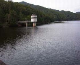 Clarrie Hall Dam - Sydneys Hotel 0