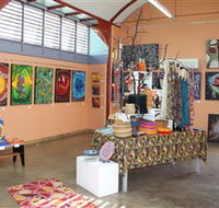 Dunghutti Ngaku Aboriginal Art Gallery - Sydneys Hotel