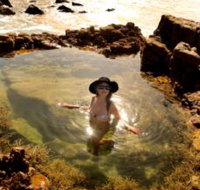 Red Head Beach - Sydneys Hotel