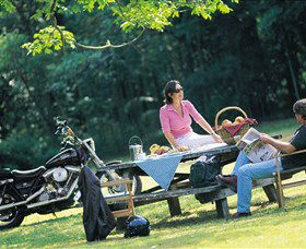Victoria Park Nature Reserve - Sydneys Hotel 2