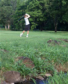 Teven Valley Golf Course - Sydneys Hotel 2