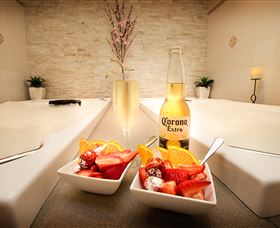 Aqua Vitae Day Spa - Sydneys Hotel 0