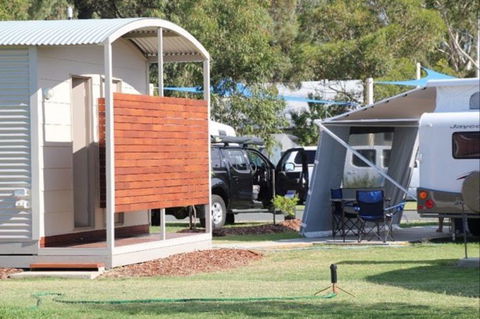 BIG4 Deniliquin Holiday Park - Sydneys Hotel 15