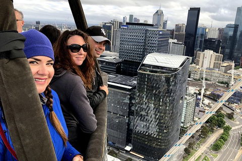 Melbourne Balloon Flights, The Peaceful Adventure - Sydneys Hotel 3