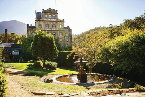 Hobart Hop-On Hop-Off Bus & Cascade Brewery Tour - Sydneys Hotel 0