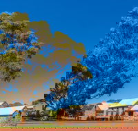 McLaren Vale and Glenelg Wine Tasting and Sightseeing Half-day Afternoon - Sydneys Hotel
