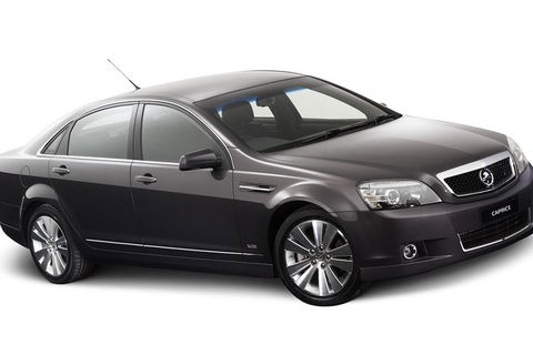 Private Departure Transfer: Hotel To Adelaide Airport - Sydneys Hotel 0