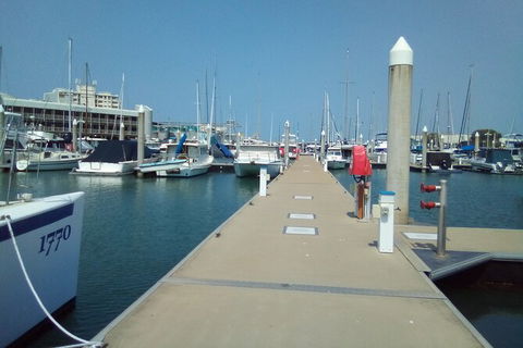 Townsville Sunset Sail Sailing Cruise Boat Tour - Sydneys Hotel 6