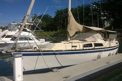 Townsville Lunchtime Sailing Cruise Boat Tour - Sydneys Hotel 0