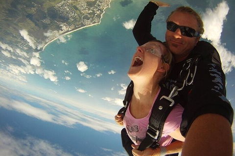 Byron Bay Tandem Sky Dive - Sydneys Hotel 8