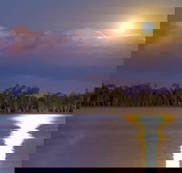 Lake Broadwater Conservation Park - Sydneys Hotel