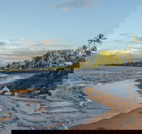 Machans Beach - Sydneys Hotel