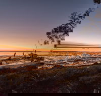 Macleay Island Jencoomercha - Sydneys Hotel