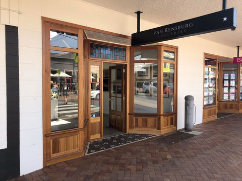 Van Rensburg Galleries - Sydneys Hotel 0