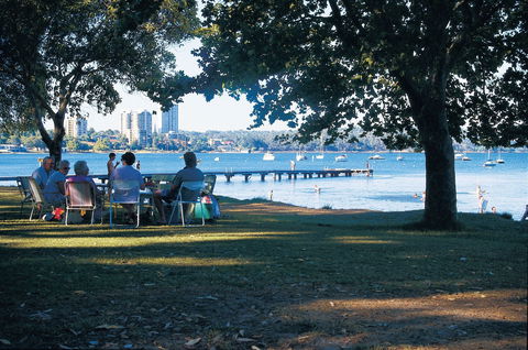 Matilda Bay Reserve - Sydneys Hotel 0