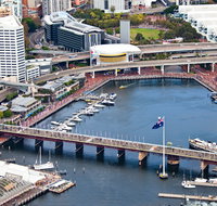 Pyrmont Bridge - Sydneys Hotel