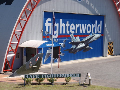 Fighter World - Sydneys Hotel 0