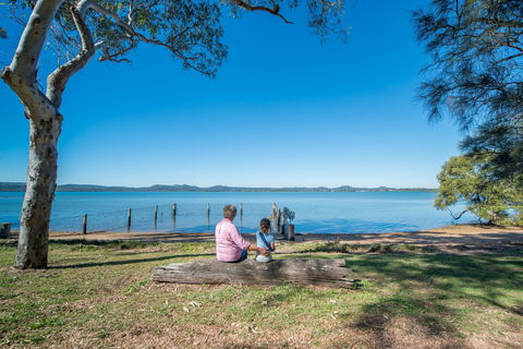 Lamb Island (Nguderoo) - Sydneys Hotel 0