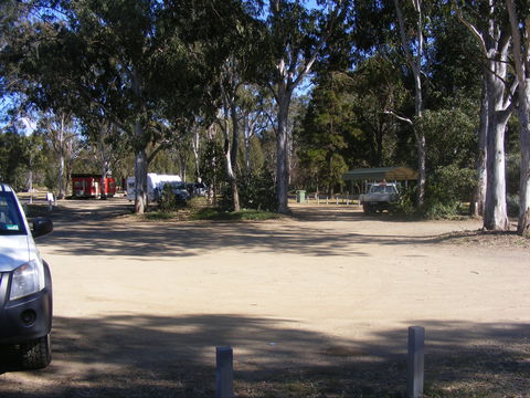 Lions Park - Nanango - Sydneys Hotel 1