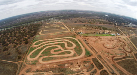 Loveday 4x4 Adventure Park - Sydneys Hotel 0