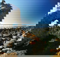 Wallabi Point - Sydneys Hotel