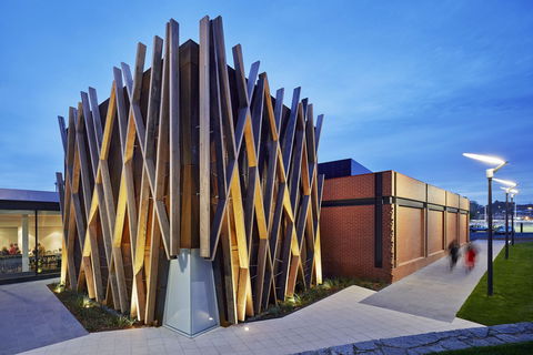 Bendigo Art Gallery - Sydneys Hotel 1