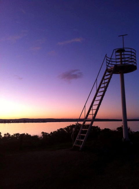 Island Lookout Tower And Reserve - Sydneys Hotel 0