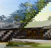 Ross River Homestead - Sydneys Hotel