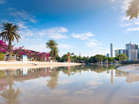 South Bank Parklands - Sydneys Hotel 0