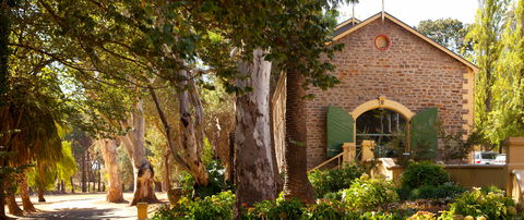 Vasse Virgin - Sydneys Hotel 0