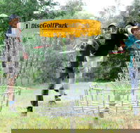 Disc Golf - Sydneys Hotel
