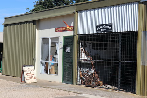 The Bakehouse Arts And Crafts - Sydneys Hotel 0