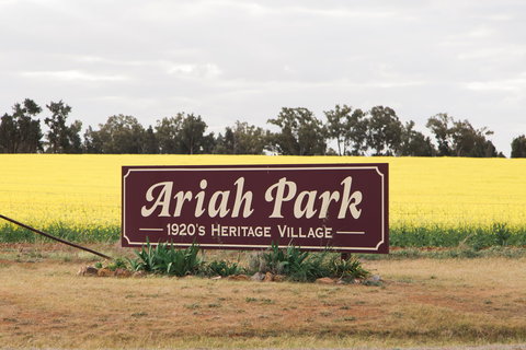 Ariah Park 1920s Heritage Village - Sydneys Hotel 0