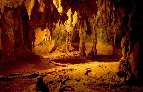 Chillagoe-Mungana Caves National Park - Sydneys Hotel 2