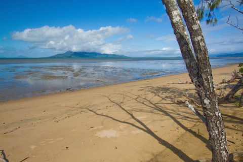 Edmund Kennedy, Girramay National Park - Sydneys Hotel 1