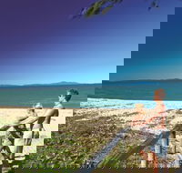 Forrest Beach - Sydneys Hotel