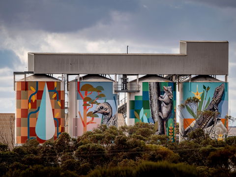 PUBLIC Silo Trail: Newdegate - Sydneys Hotel 0