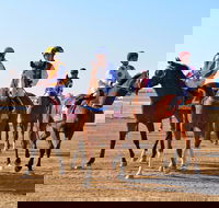 Simpson Desert Racing Carnival Trail - Sydneys Hotel