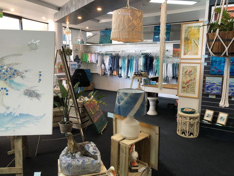 Straddievarious Gallery - Sydneys Hotel 2