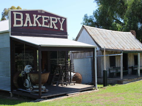 Woolpack Inn Museum - Sydneys Hotel 1
