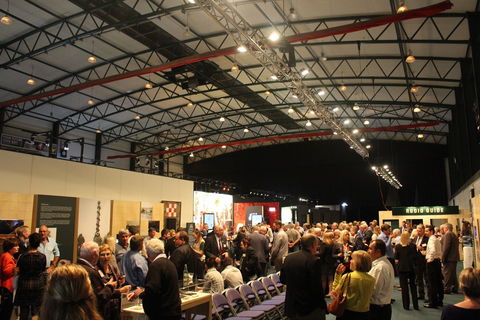 Clive Berghofer Recreation Centre (opposite USQ) - Sydneys Hotel 0