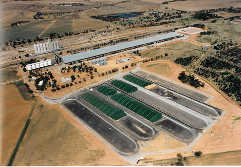 Co-operative Bulk Handling (CBH) Wheat Storage And Transfer Depot - Sydneys Hotel 0