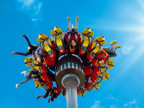 Funfields Theme Park - Sydneys Hotel 2
