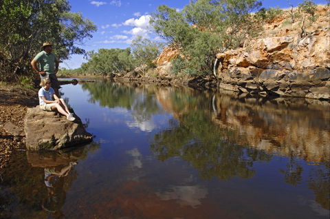 Iytwelepenty / Davenport Ranges National Park - Sydneys Hotel 2