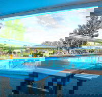 Barellan Swimming Pool - Sydneys Hotel