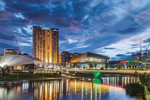 Adelaide Airport Transfers : Adelaide City To Airport ADL In Business Car - Sydneys Hotel 2